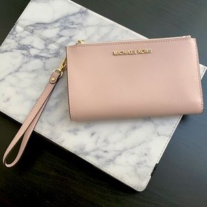 Michael Kors Wrislet 💫
